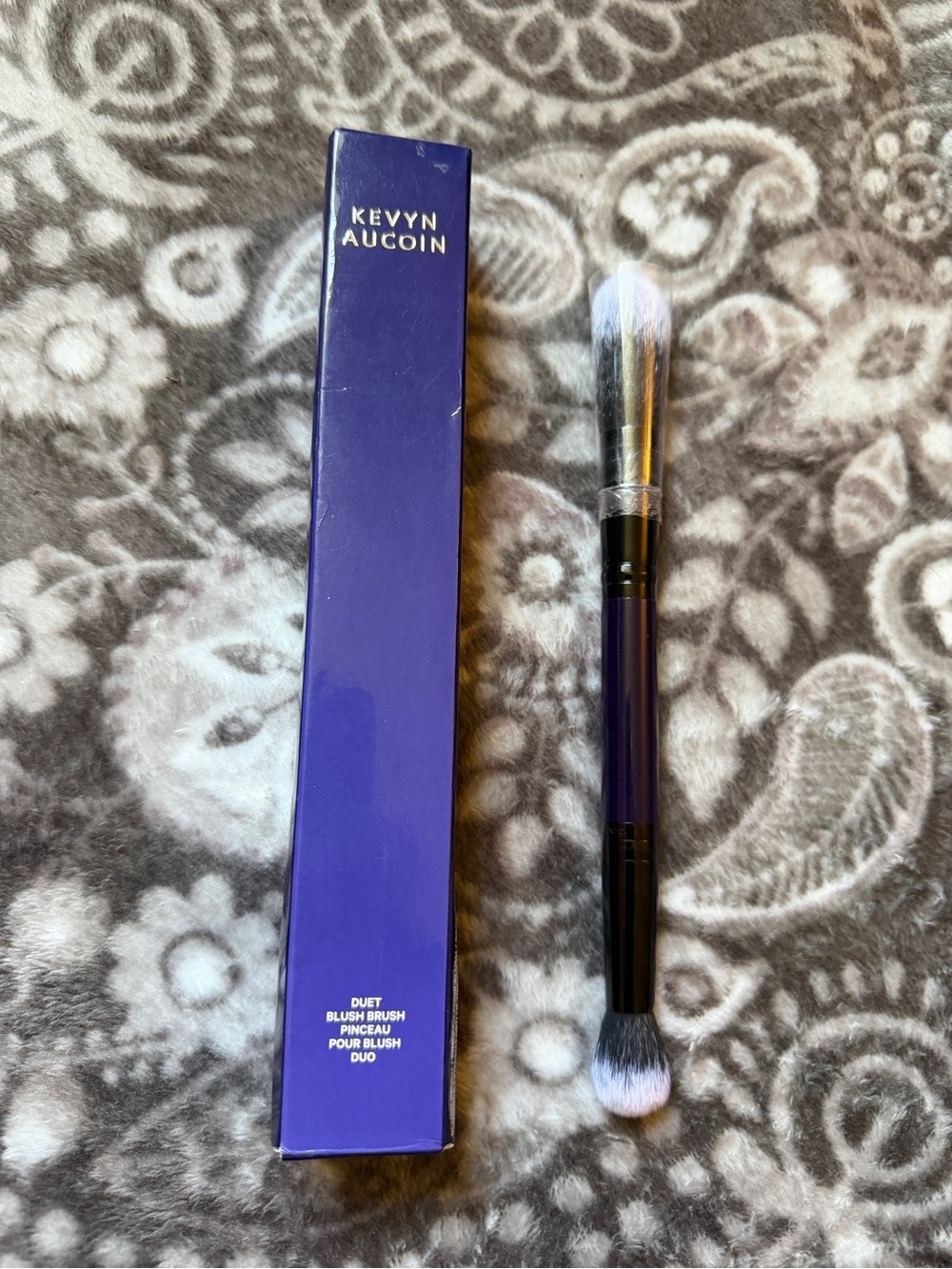 Kevyn Aucoin Duet Blush Brush - New